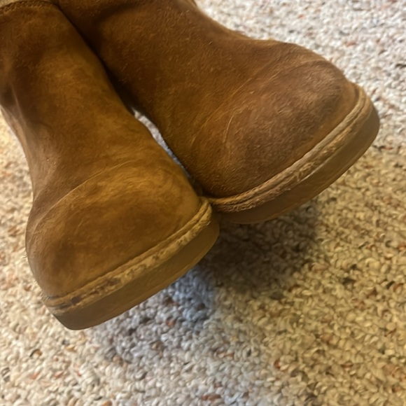 UGG Women's Kasen Block-Heel Tan Boots Size 7 - Picture 4 of 12